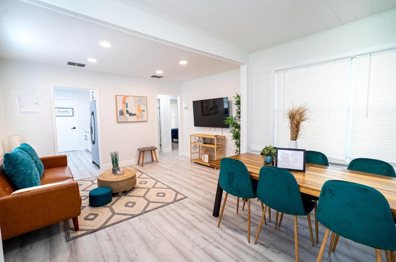 Homey Cozy Newly Renovated Stylish&Chic 7 Guests Tampa Esterno foto