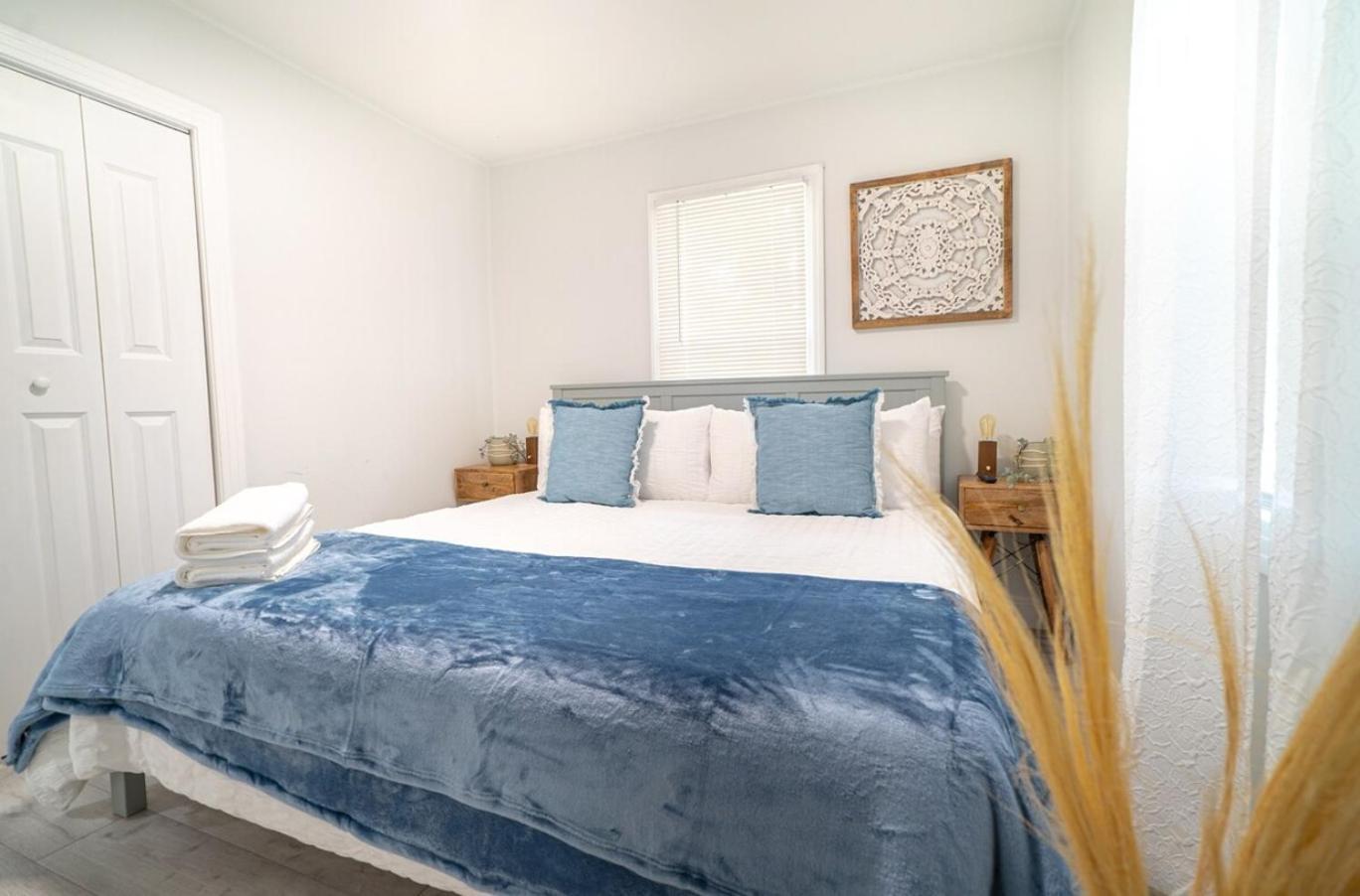 Homey Cozy Newly Renovated Stylish&Chic 7 Guests Tampa Esterno foto
